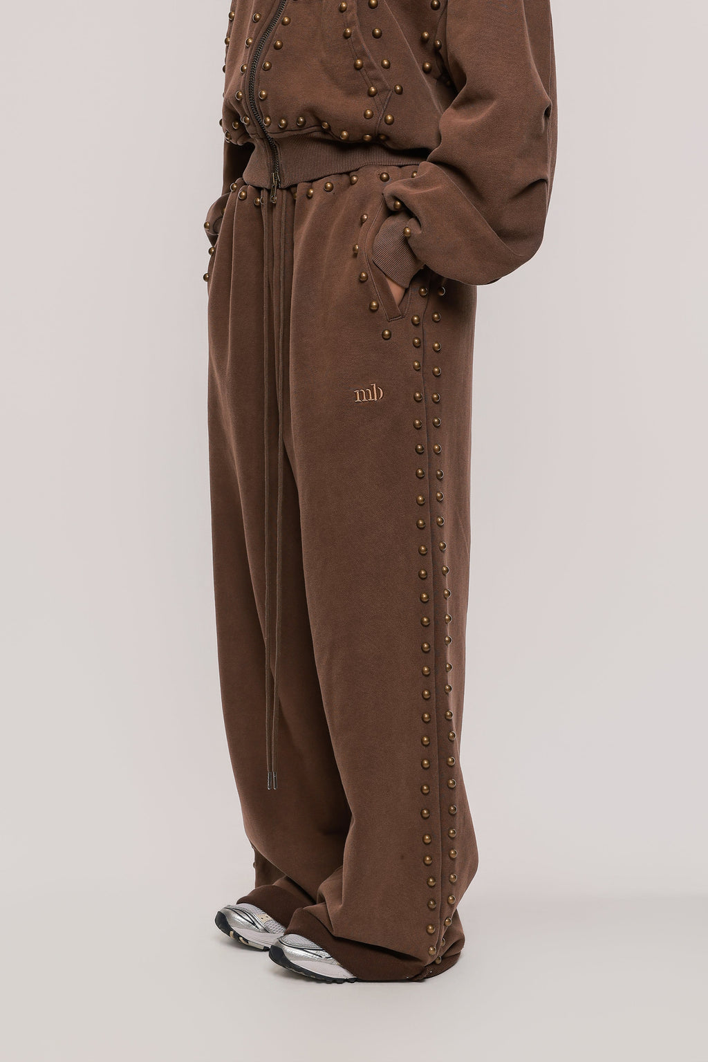 MARX STUDDED SWEAT PANT -- BROWN